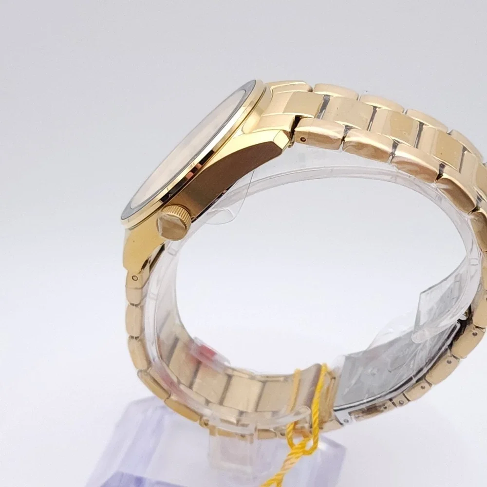 Invicta Ocean Voyage Men's Watch Gold Dial Black Bezel 39mm Steel‎ New